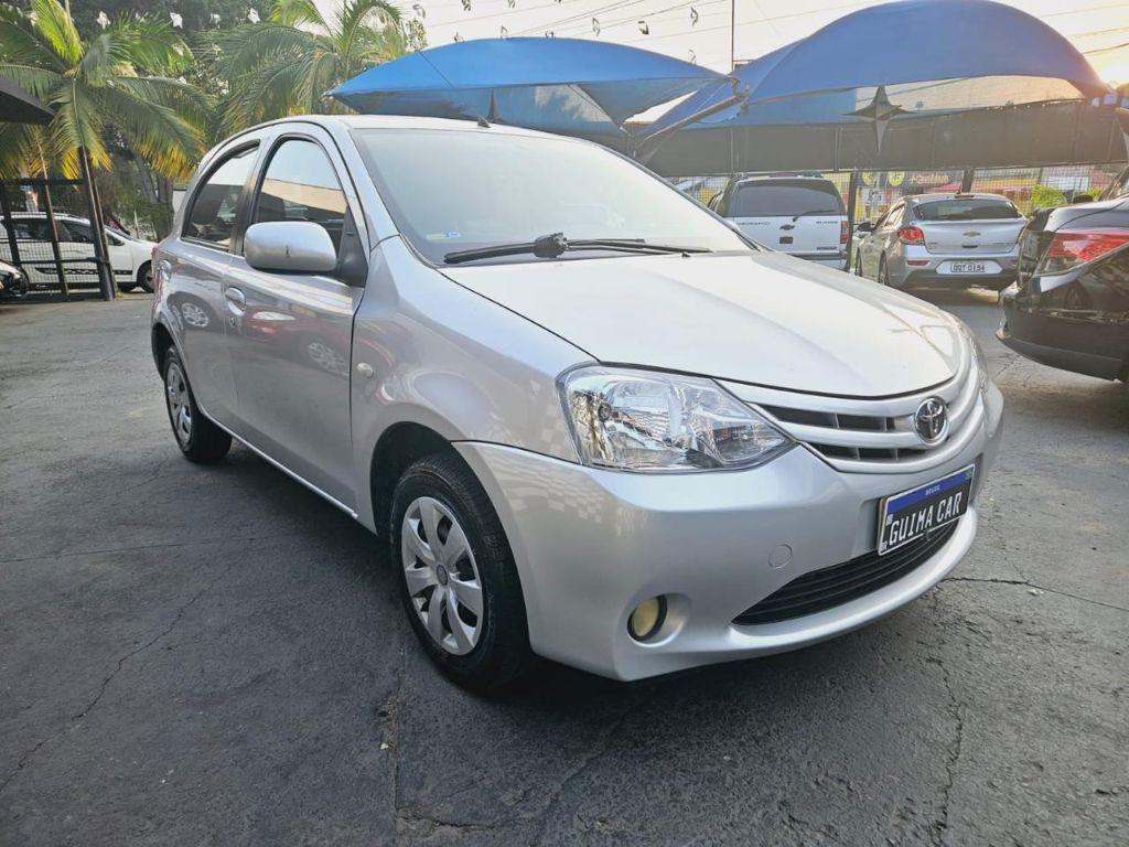 Toyota Etios Xs 1.3 Flex 16v 5p Mec.